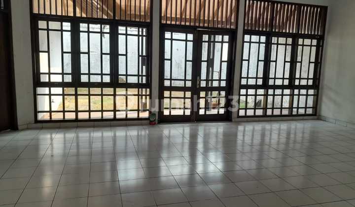 Villa Melati Mas, Serpong  2