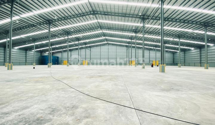 For Rent New Warehouse Area 8531m2 in Lippo Cikarang Industrial Area For Rent New Warehouse Area 8531m2 in Lippo Cikarang Industrial Area