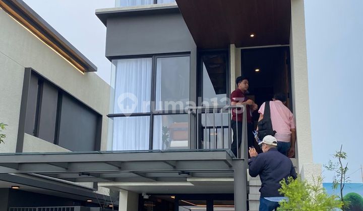 Dijual Rumah baru di Kawasan Elite Lippo Cikarang 1