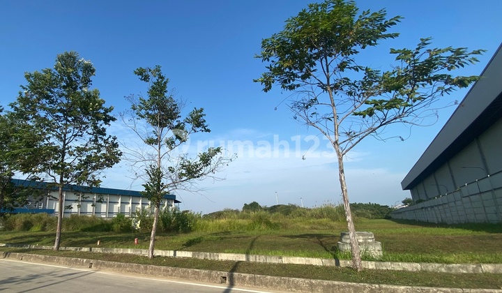 Dijual Tanah Dengan Luas 10000m2 di Dalam Kawasan Industri Cikarang