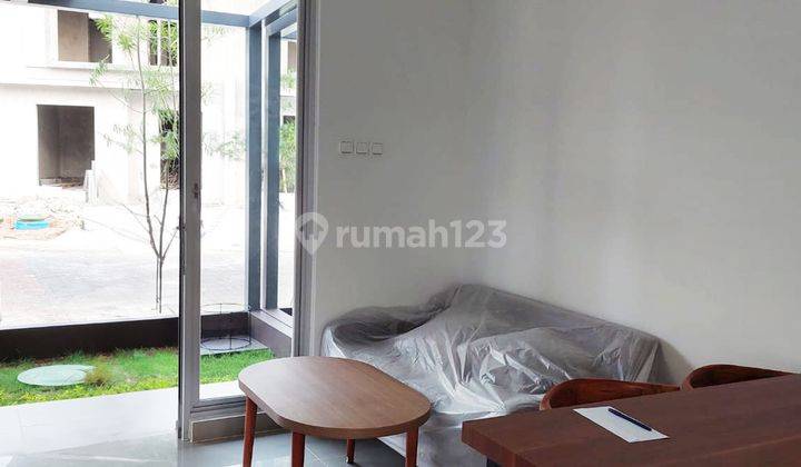 Rumah 2 Lantai Full Furnished Cluster Amarillo Gading Serpong 2