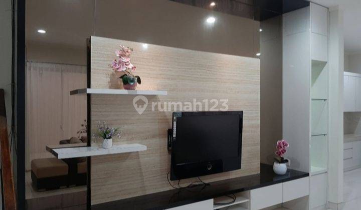 Rumah Mewah Full Furnish Siap Huni di Depark Bsd City Tangerang 1