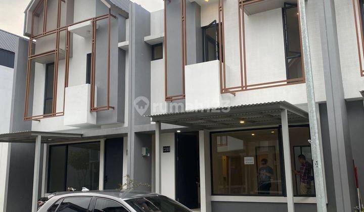 Rumah Milenial 2 Lantai Lokasi Strategis Bsd Cluster Yuthica 1