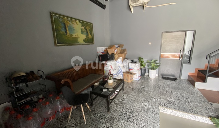 Flood Free, Boarding House, 4 Floors, Freehold Title, Near Places of Worship, Installment Payments Available 2