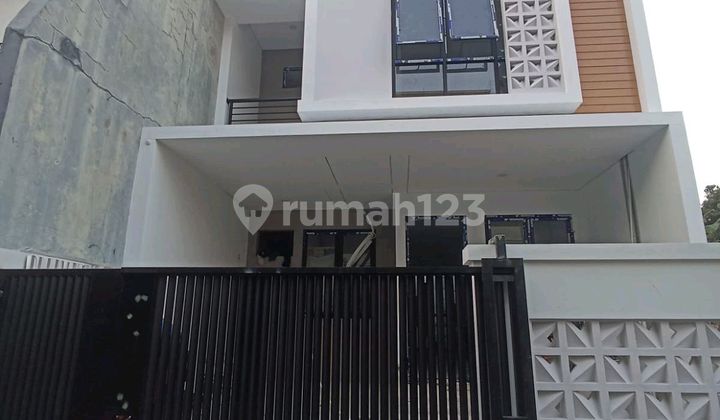 Selling Nice Brand New 3-Story House in Duren Sawit