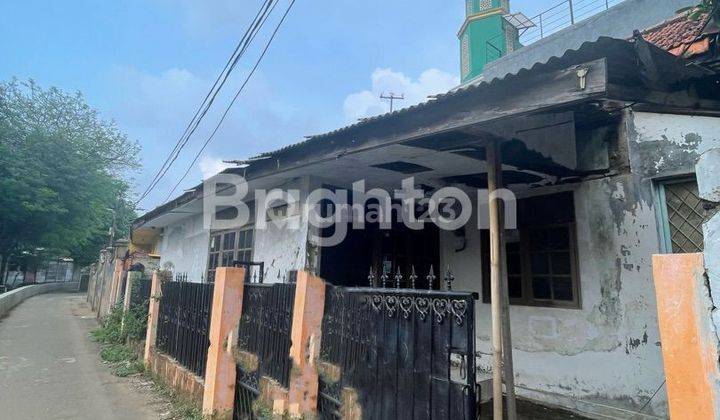 RUMAH HITUNG TANAH DI BELAKANG KOKAS 1