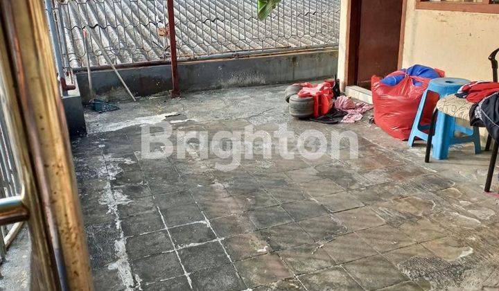 RUMAH HITUNG TANAH STRATEGIS DI KRAMAT 2