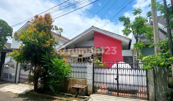 House in Bogor, Serene and Comfortable Complex, Close to Pajajaran Main Road.