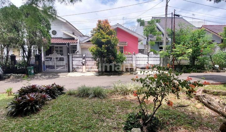 House in Bogor, Serene and Comfortable Complex, Close to Pajajaran Main Road.