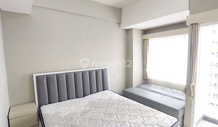 kamar tidur apartemen di sentul tipe studio