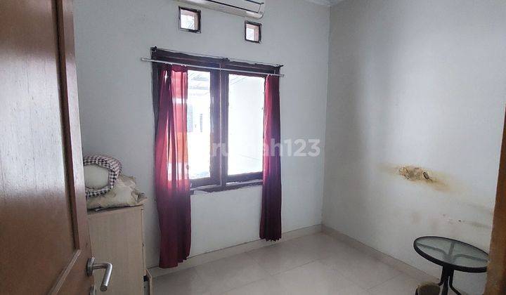 kamar tidur rumah di cibinong minimalis cluster
