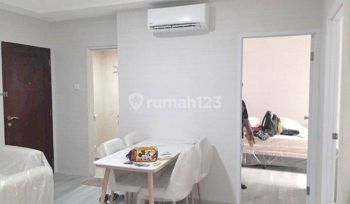 Dijual Apartemen Mediterania Garden 2 Lantai Sedang 1