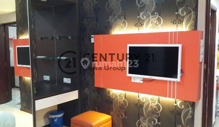 Sewa Apartemen Royal Mediterania Lantai Sedang Tower Lavender Full Furnished 2