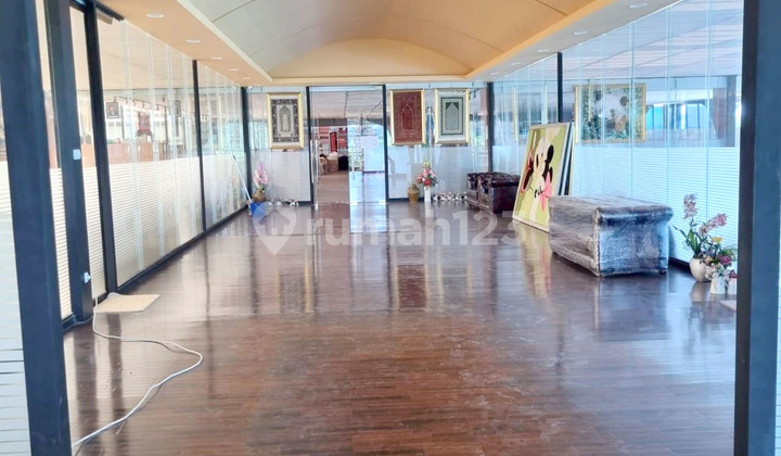 Large and Good Warehouse for Quick Sale in Kedaung, Kali Angke, West Jakarta Large and Good Warehouse for Quick Sale in Kedaung, Kali Angke, West Jakarta