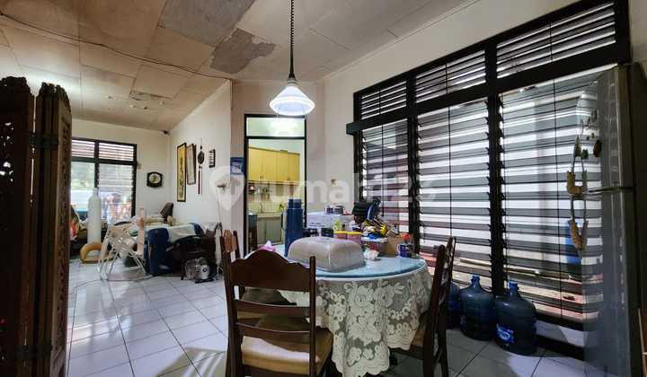 Rumah Kebayoran Lama Lt 300M2 Cocok untuk Kostan di Belakang Gancit Jaksel 2