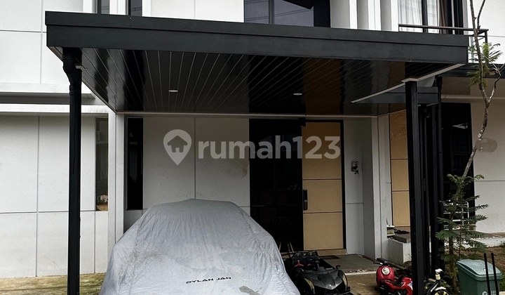 Rumah Dua Lantai Siap Huni Sudah Renovasi Rumah di Lippo Karawaci Bagus PPJB