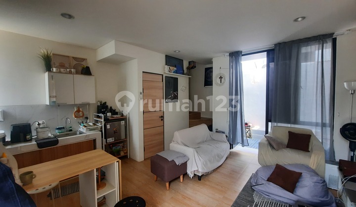 Neat Two-Story House Ready to Live In A Good House 2