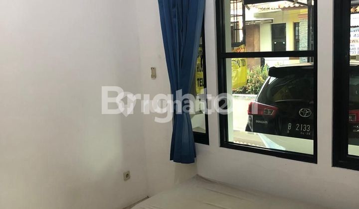 RUMAH RAPI DI TAMAN PARAHYANGAN - LIPPO KARAWACI, TANGERANG 2