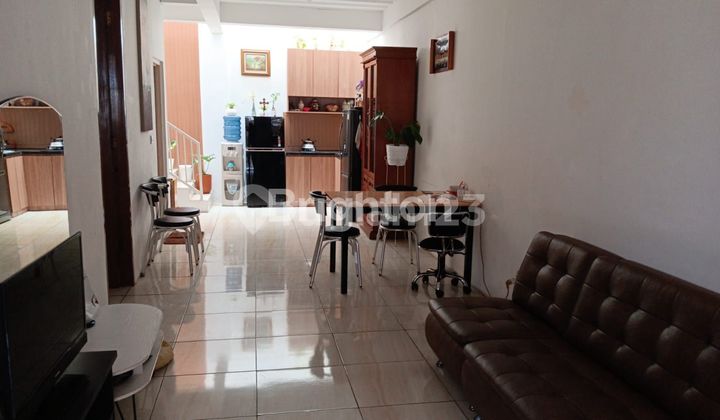 Beautiful House in Lippo Karawaci - Tangerang 2