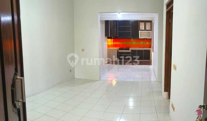 House, 1 Floor, in Lippo Karawaci, Tangerang 2