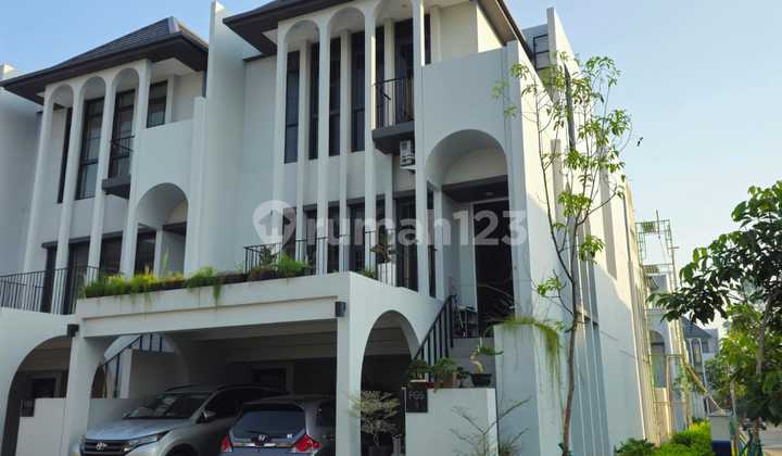 For Sale: Nice Move-In Ready House in Aether Greenwich Cluster, BSD For Sale: Nice Move-In Ready House in Aether Greenwich Cluster, BSD