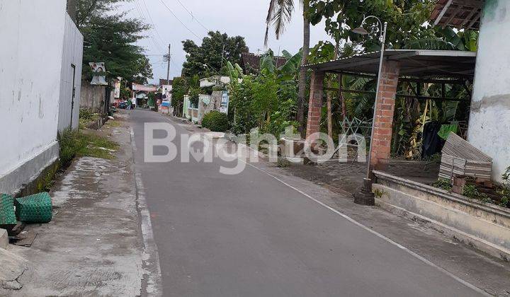 GENTAN - RUMAH CANTIK FRESH SIAP PAKAI DEKAT JALAN RAYA SOLO - BAKI DEKAT SOLOBARU 2