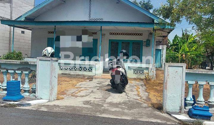 SRAGEN - RUMAH ANTIK AREA TENGAH KOTA SIAP PAKAI 1