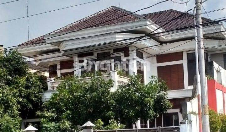 PAJANG - RUMAH TINGKAT SIAP HUNI BUTUH LAKU SEGERA 1