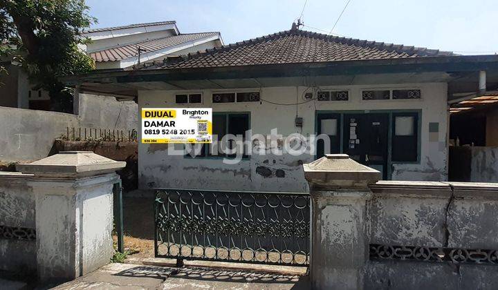 DIJUAL RUMAH TENGAH KOTA LOKASI STRATEGIS DEKAT JALAN RAYA DAN PUSAT BISNIS JL SLAMET RIYADI 1