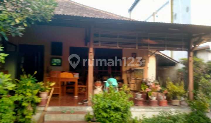 Rumah Bagus Siap Pakai Tengah Kota Dekat Jl Slamet Riyadi 2