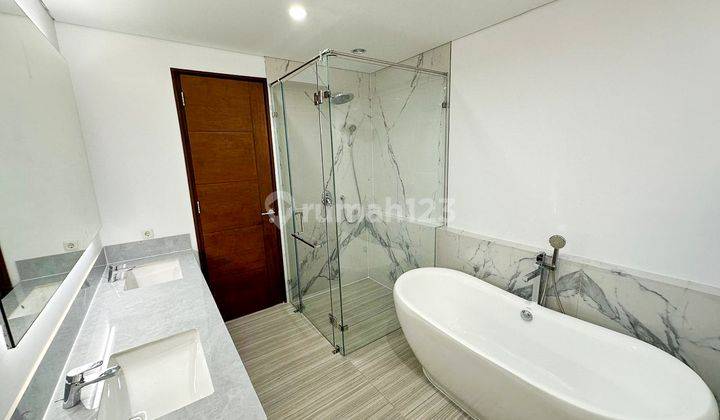 For Rent Rumah 5 Kamar Kuningan Jakarta Selatan 2