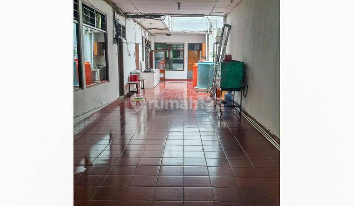 For Rent Rumah 5 Kamar Menteng Jakarta 2