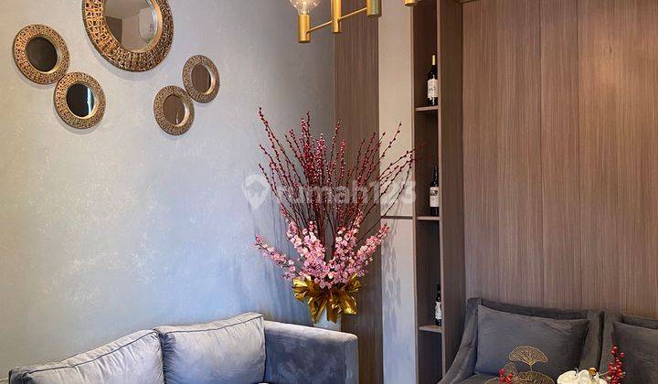 Rumah 3 Lt Cakep Furnished Siap Huni di Sutera Feronia 1