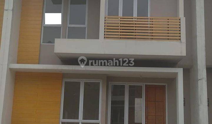 Rumah 2 Lt Baru Cakep Siap Huni di Aurora Citra Raya 1