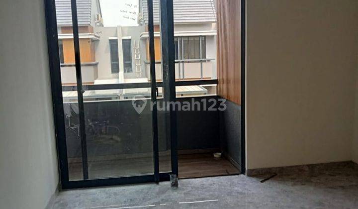 Rumah 2 Lt Baru Rapi Siap Huni di Sutera Narada Nykka 2