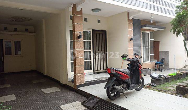 Rumah 2 Lt Cakep Rapi Furnished di Melati Mas Serpong 2