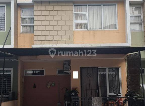 Rumah 2 Lt Rapi Semi Furnished di Virginia Village 1