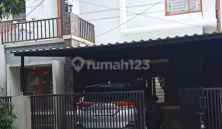 Rumah 2Lt Bagus Siap Huni di Duren Sawit Jakarta Timur Rumah 2Lt Bagus Siap Huni di Duren Sawit Jakarta Timur