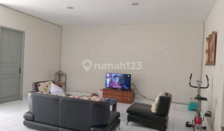 Rumah Siap Huni Dilokasi Strategis Cempqka Putih Timur Kt 3+1,km 2+1,lt 241m,lb 200m Di Cempaka Putih Jakarta Pusat  2