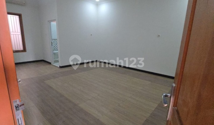 RUMAH 2LT SIAP HUNI BAGUS DI GADING GRIYA RESIDENCE  SUKAPURA  2