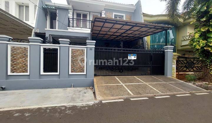 Rumah Bagus Siap Huni Di Cempaka Putih Lt 180 M²,lb 240 M²,kt 4+2,km 4+1 Hadap Selatan,cempaka Putih Jakarta Pusat 1