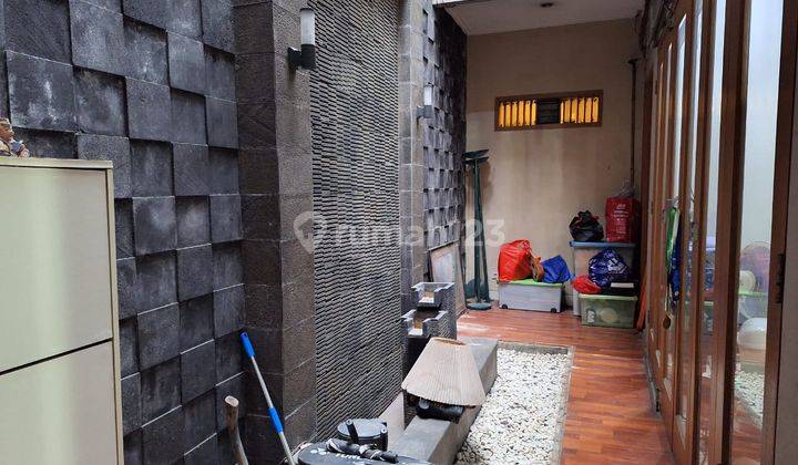 Rumah Hook Siap Huni Di Cawang Kavling Harga Di Bawah Pasaran Row Jalan 3 Mobil,hadap Utara Timur Cawang,jakarta Timur 2