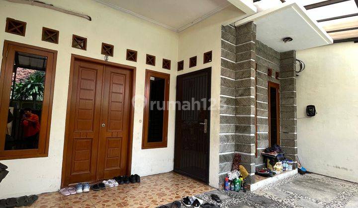 Rumah 2 Lantai Siap Huni Di Rawamangun Shm,lt 95 M²,lb 120 M²,kt 2,km 2 Lokasi Strategis Di Rawamangun Jakarta Timue 1