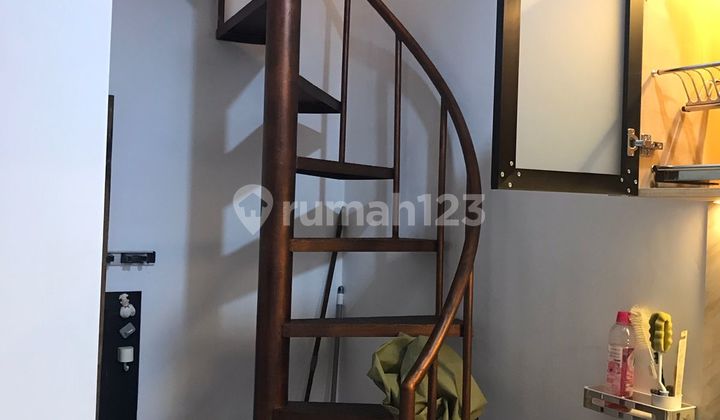 Nice 2-Story Semi-Furnished House in South Thames Cluster, East Jakarta 2