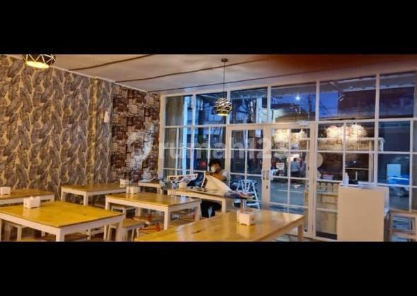 Shop House 1 Fl Ready to Use in a Good State Location for Business Central Jakarta 2
