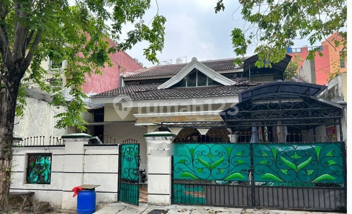 RUMAH SIAP HUNI BISA DIBIKIN KOST2AN DI CEMPAKA PUTIH TIMUR