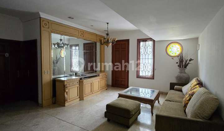 RUMAH BAGUS 2LT DI GADING KIRANA KELAPA GADING 2