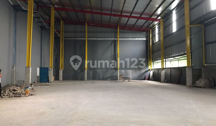 GUDANG BAGUS LUAS 892 M AKSES KONTAINER 40 FETT DIKOMPLEK PERGUDANGAN CENTRAL CAKUNG,ROROTAN