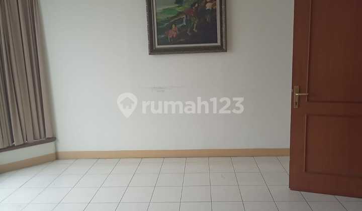 RUKO 2LT DAN RUMAH COCOK UNTUK KANTOR DI PUSAT KOTA CIDENG JAKARTA PUSAT 2