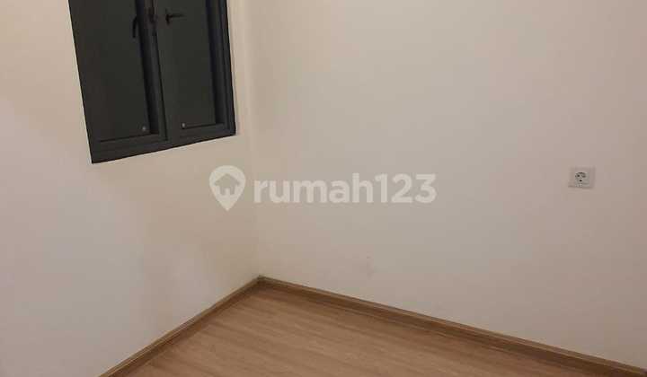 For Rent SkyHouse BSD Apartment. Claymore Tower (This 3-bedroom unit is more spacious than other Claymore units) 2